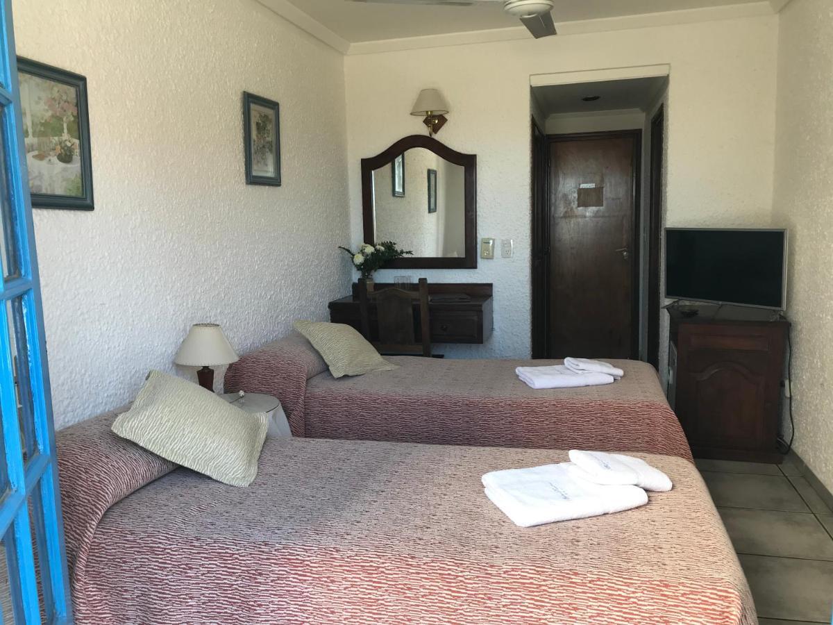 Brisas Hosteria Santa Clara del Mar Exteriör bild